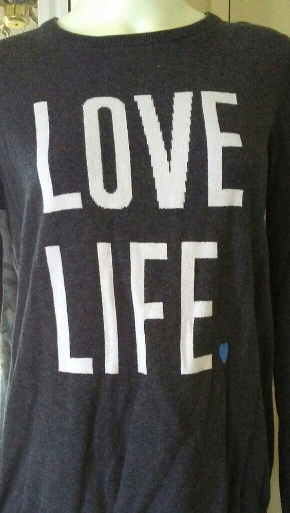 Women's sweater
